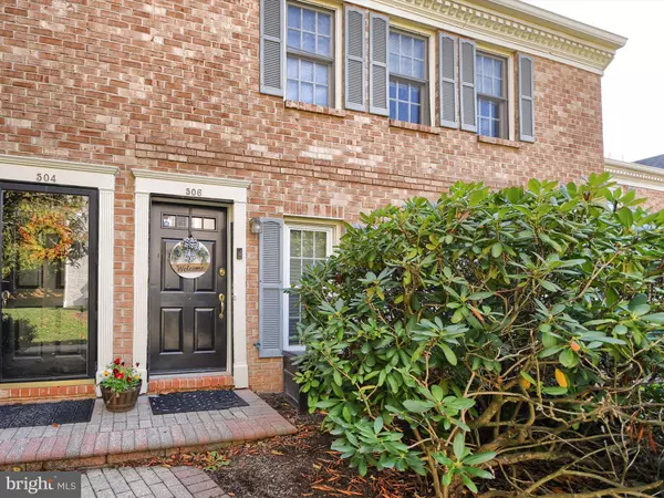 506 EVEREST CIR #506, West Chester, PA 19382