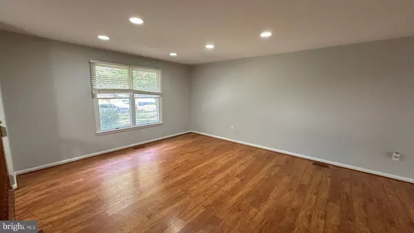 Ellicott City, MD 21043,4725 SALTERFORTH PL