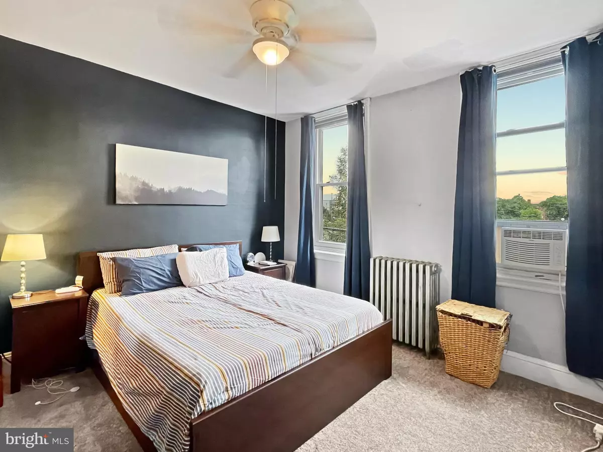 Philadelphia, PA 19134,3537 ALMOND ST