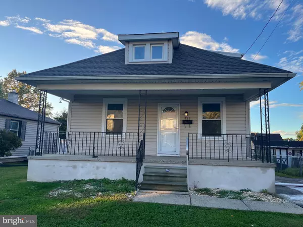 935 GALBRAITH AVE,  Upper Chichester,  PA 19061