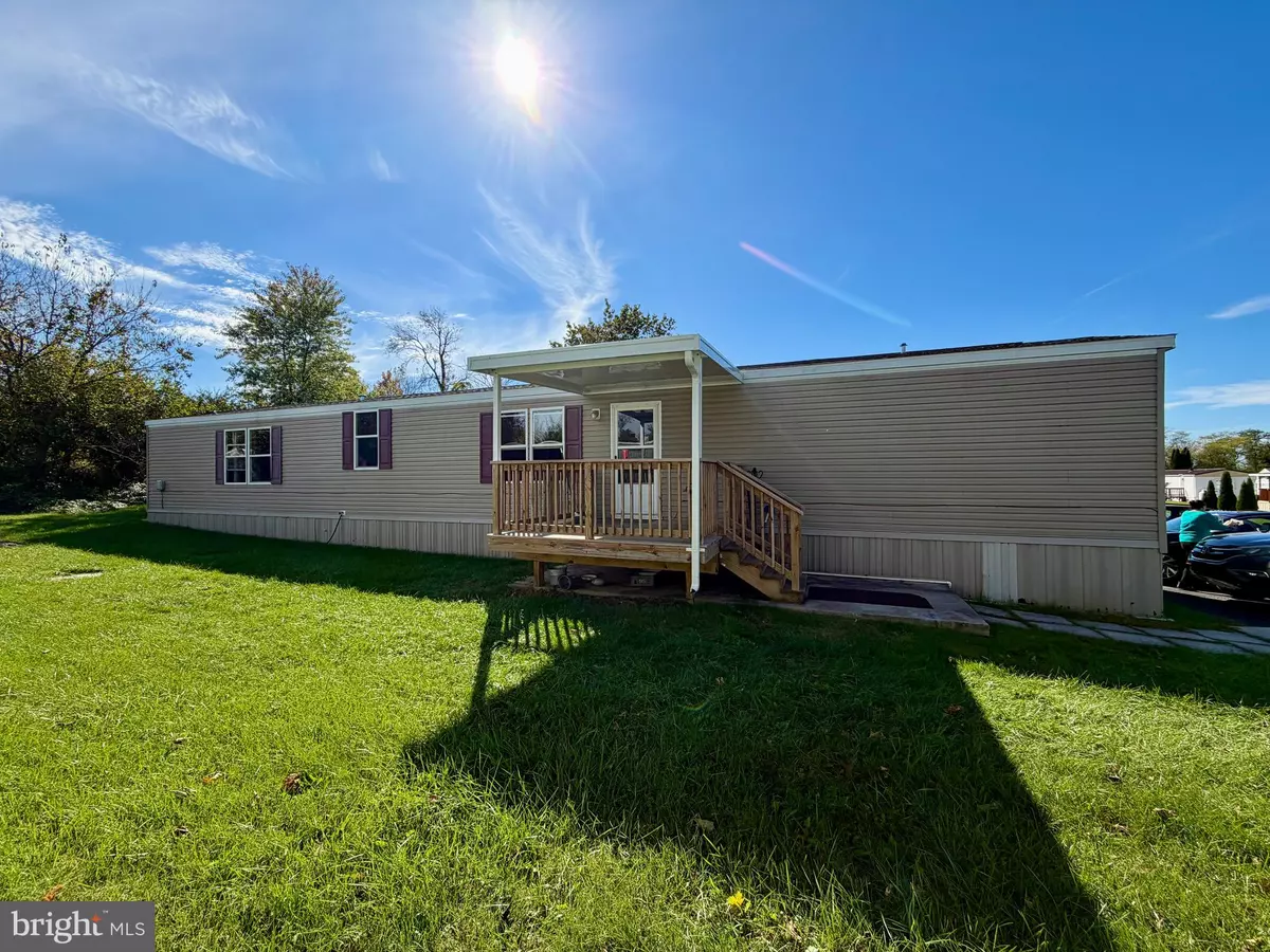 Thomasville, PA 17364,253 CHESAPEAKE EST #253