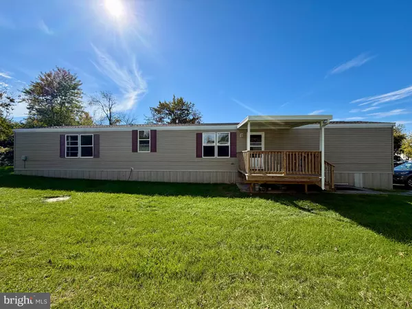 Thomasville, PA 17364,253 CHESAPEAKE EST #253