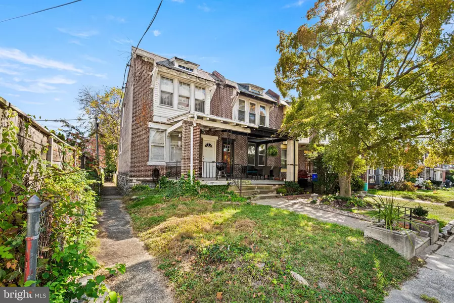 102 W CLIVEDEN ST, Philadelphia, PA 19119