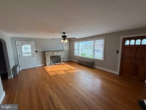 Dover, PA 17315,3149 CARLISLE RD