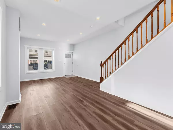 Gloucester City, NJ 08030,608 RIDGEWAY ST