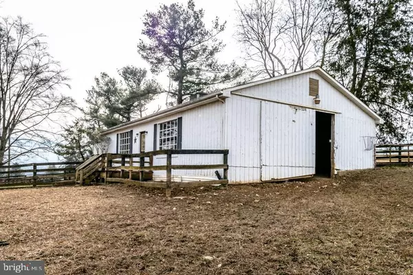 Luray, VA 22835,143 LAKEWOOD RD