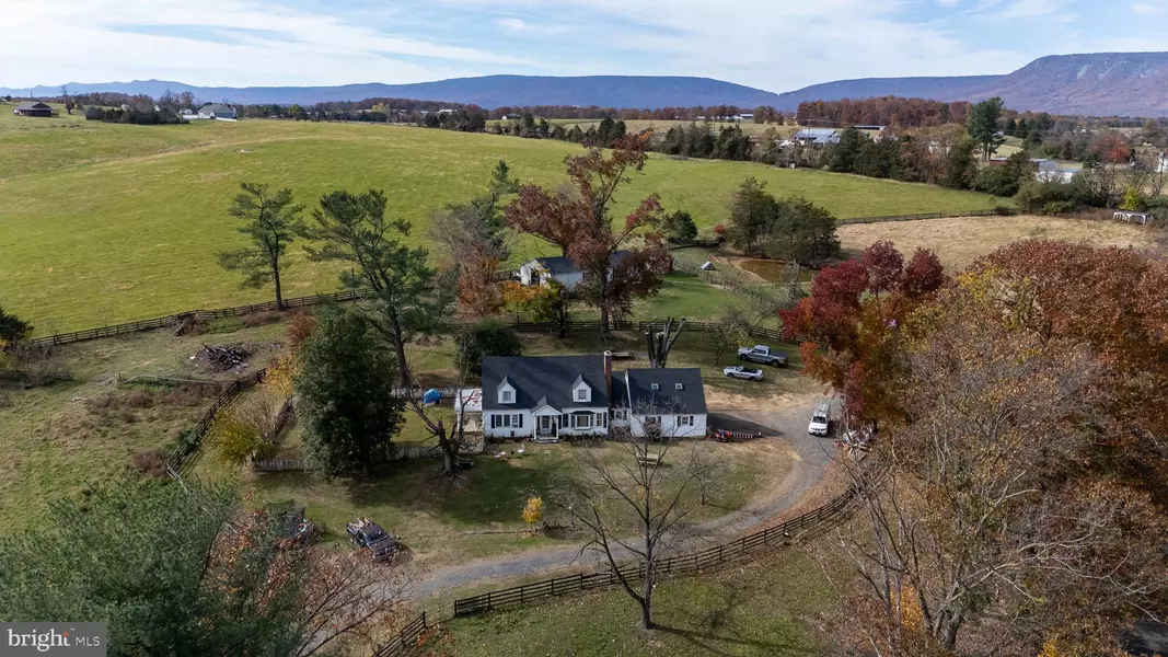 143 LAKEWOOD RD, Luray, VA 22835