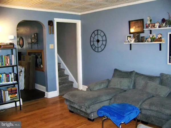 York, PA 17404,1562 FILBERT ST