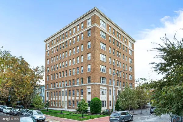 Washington, DC 20009,1621 T ST NW #305