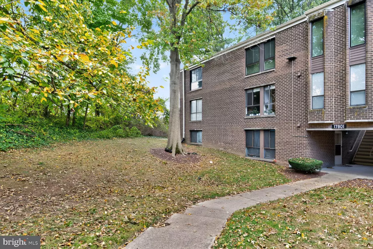 Olney, MD 20832,17801 BUEHLER RD #112