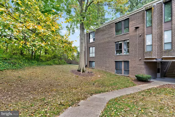 17801 BUEHLER RD #112, Olney, MD 20832