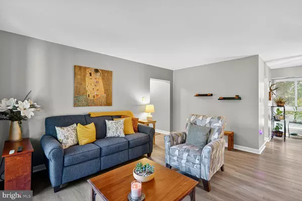 Olney, MD 20832,17801 BUEHLER RD #112