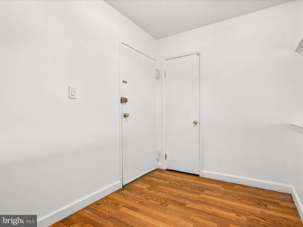 Rockville, MD 20853,14616 BAUER DR #1