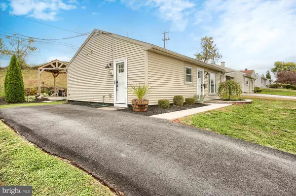 Middletown, PA 17057,1041 N PINE ST