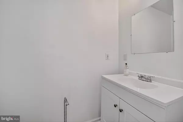 Leesburg, VA 20176,1515 SHIELDS TER NE