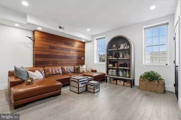 Philadelphia, PA 19137,2694 BRIDGE ST