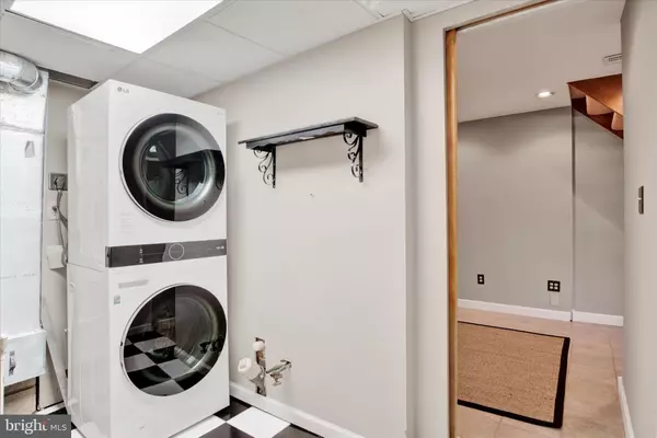 Harrisburg, PA 17112,34 FAIRFAX VLG