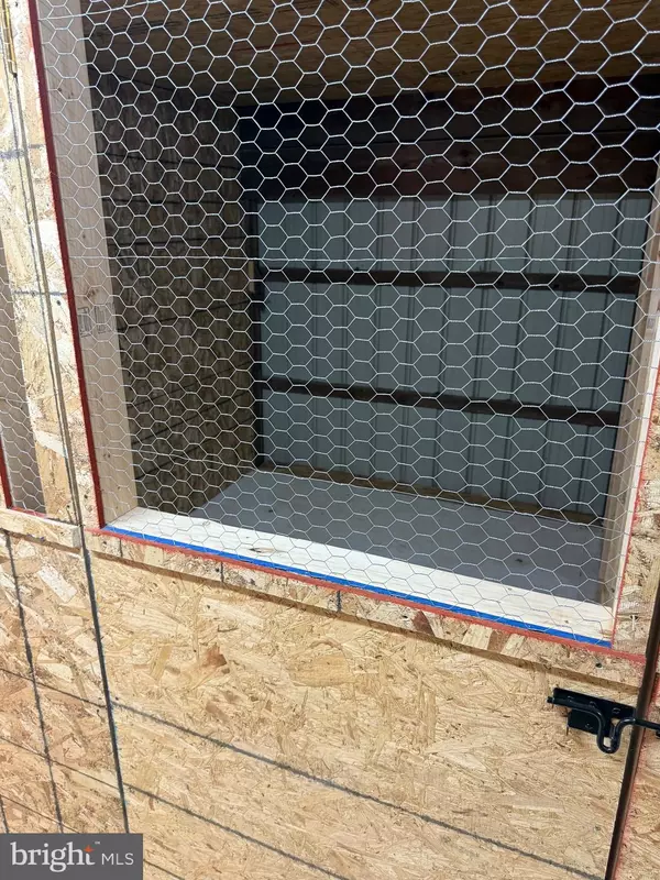 Annville, PA 17003,1236 E MAIN ST #3