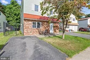 Essington, PA 19029,513 CORINTHIAN AVE