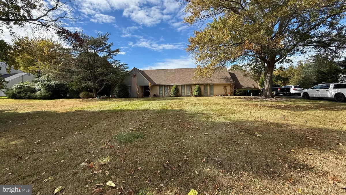 North Wales, PA 19454,406 LOWER STATE RD #