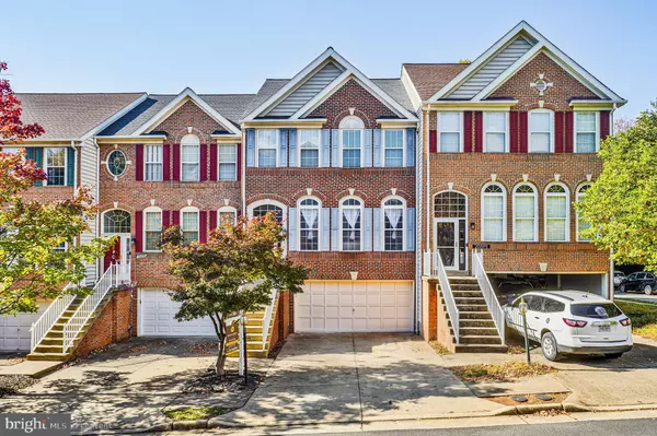 20597 GLENMERE SQ, Sterling, VA 20165