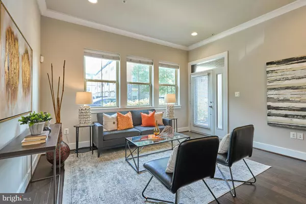 Arlington, VA 22204,1330 S QUINN ST