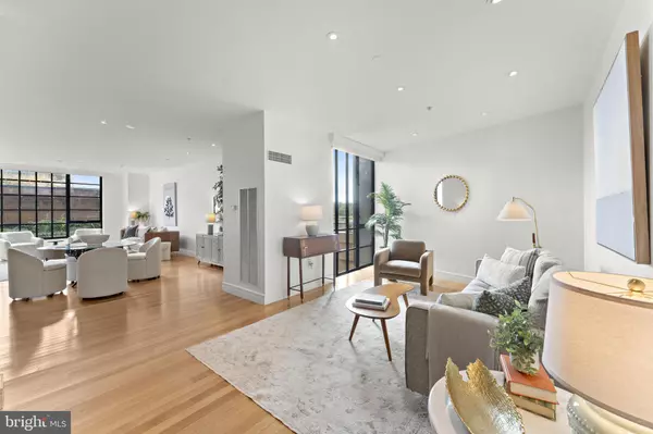 3303 WATER ST NW #4L, Washington, DC 20007