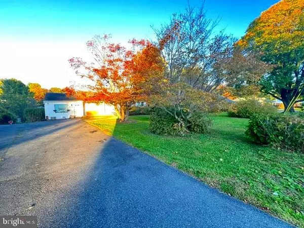 Gaithersburg, MD 20882,23513 WOODFIELD RD