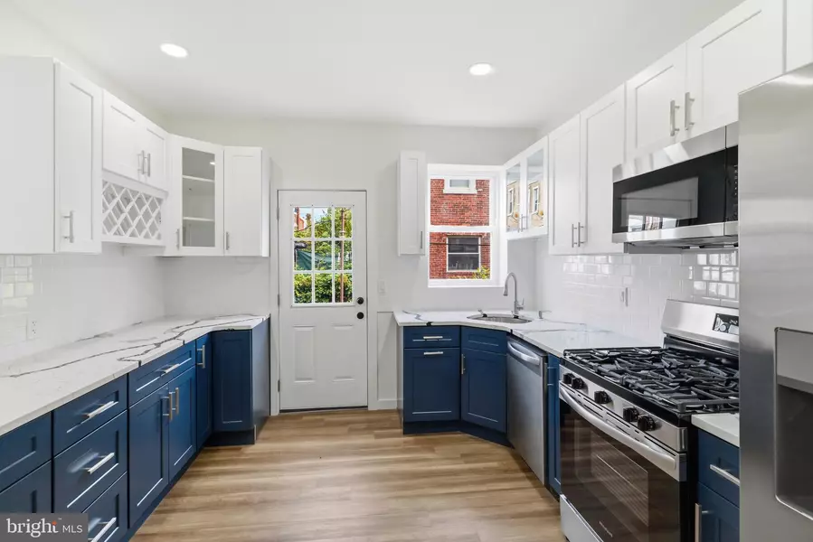 927 S 59TH ST, Philadelphia, PA 19143