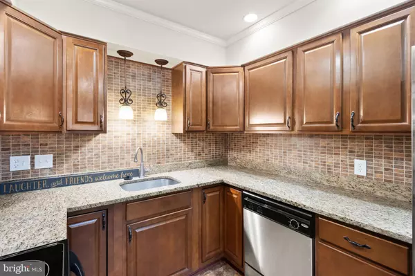 Springfield, VA 22152,8519 WESTOVER CT #763