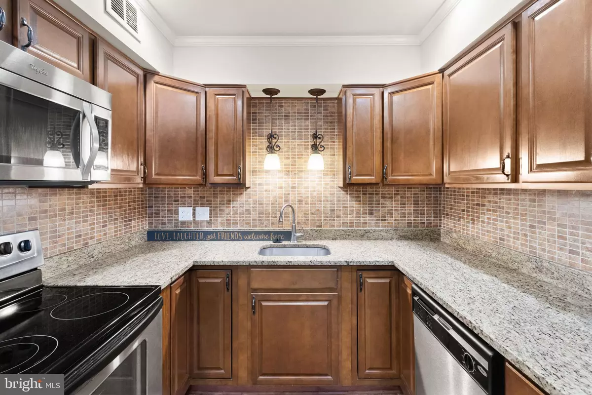 Springfield, VA 22152,8519 WESTOVER CT #763