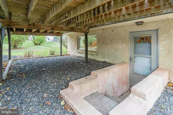 Chalfont, PA 18914,245 HAMPSHIRE DR