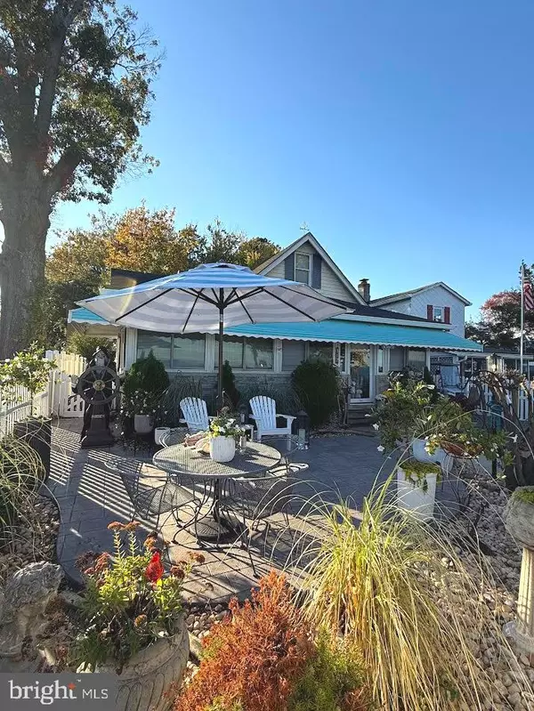 Colonial Beach, VA 22443,317 IRVING AVE