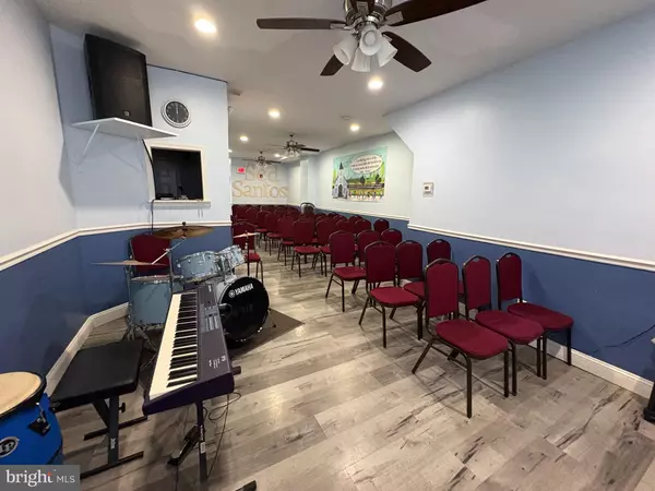 Philadelphia, PA 19133,3040 N 6TH ST