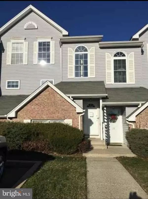 27 VICTORY CT, Dover, NJ 07801