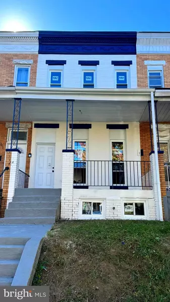 3015 WINDSOR AVE, Baltimore, MD 21216