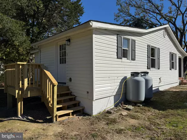 Bowling Green, VA 22427,17201 SARAH ST