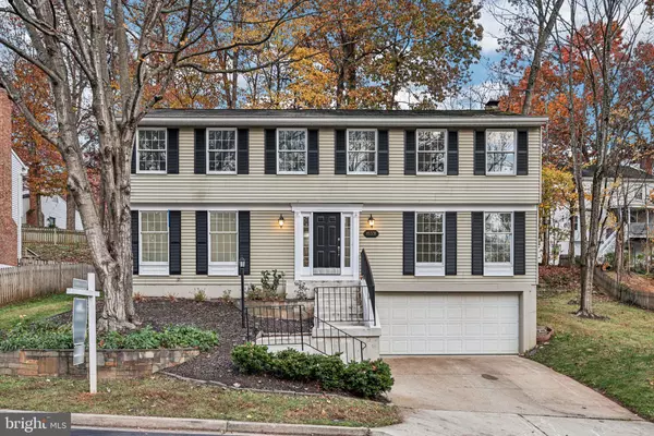 15331 EDGEHILL DR, Dumfries, VA 22025