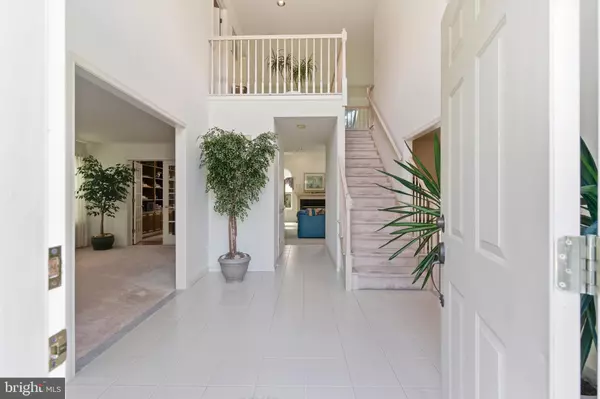 Marlton, NJ 08053,3 UNITED STATES CIR