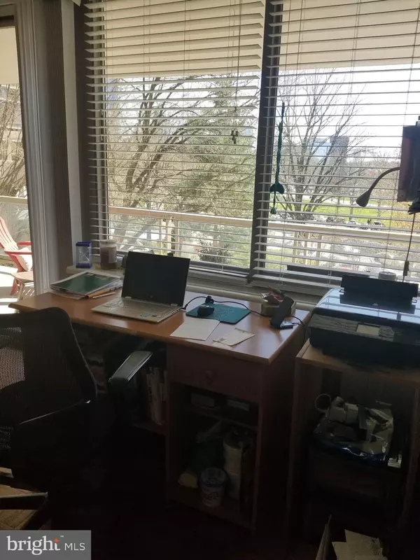 Philadelphia, PA 19130,2401-00 PENNSYLVANIA AVE #3A3