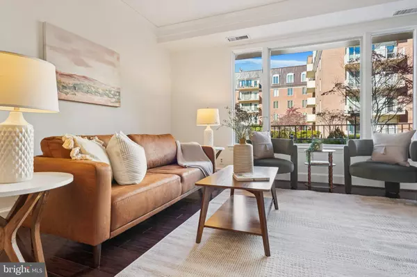 Chevy Chase, MD 20815,8101 CONNECTICUT AVE #S307