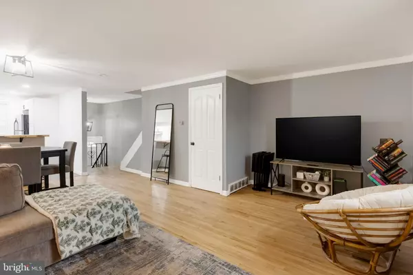 Lancaster, PA 17603,840 HILTON DR