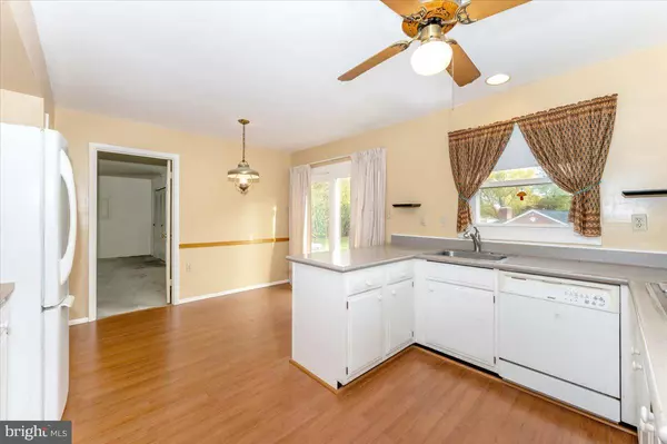 Bowie, MD 20716,16111 POND MEADOW LN