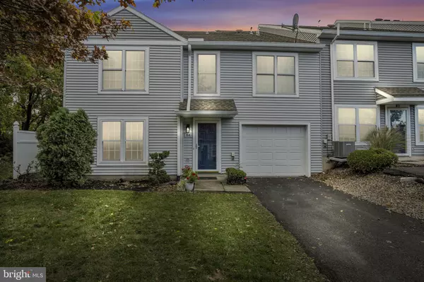 Carlisle, PA 17013,84 COURTYARD DR