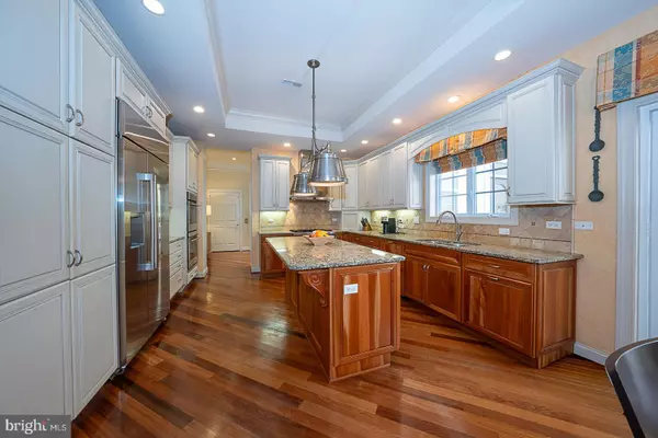 West Chester, PA 19382,16 CREEKVIEW CIR