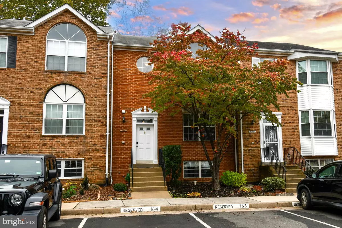 Sterling, VA 20164,46699 PARAGON TER