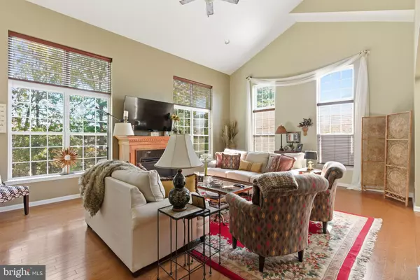 Manahawkin, NJ 08050,106 BRYCE LN