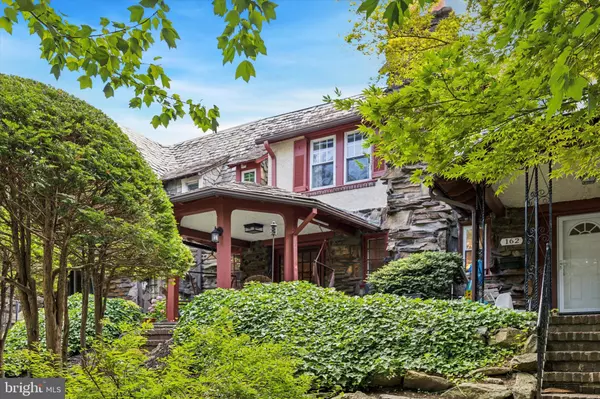 160 EDGEHILL RD, Bala Cynwyd, PA 19004