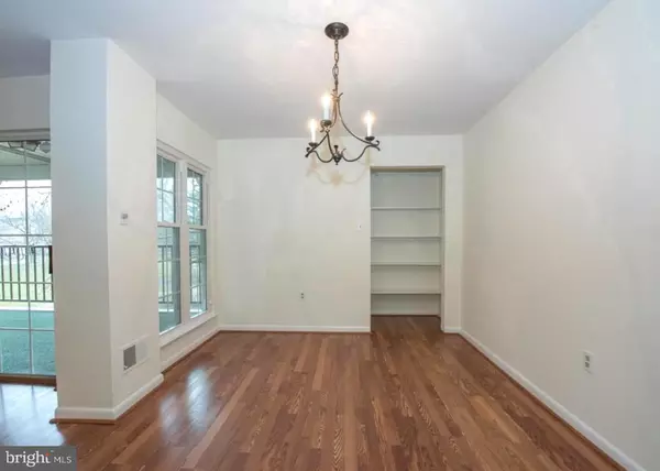Chesterbrook, PA 19087,214 VALLEY STREAM LN