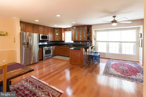 Oakton, VA 22124,3100 WINDWOOD FARMS DR